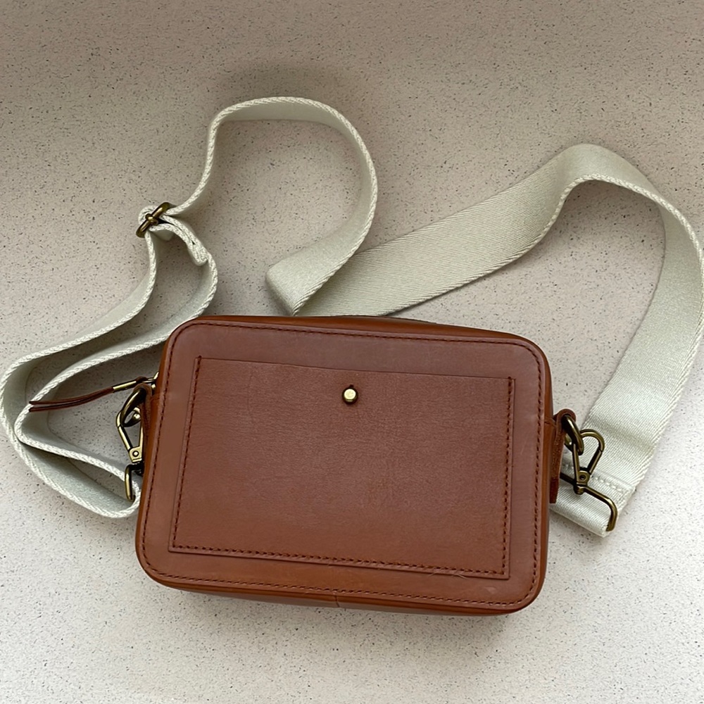 Fossil Crossbody Mini Bag - EUC